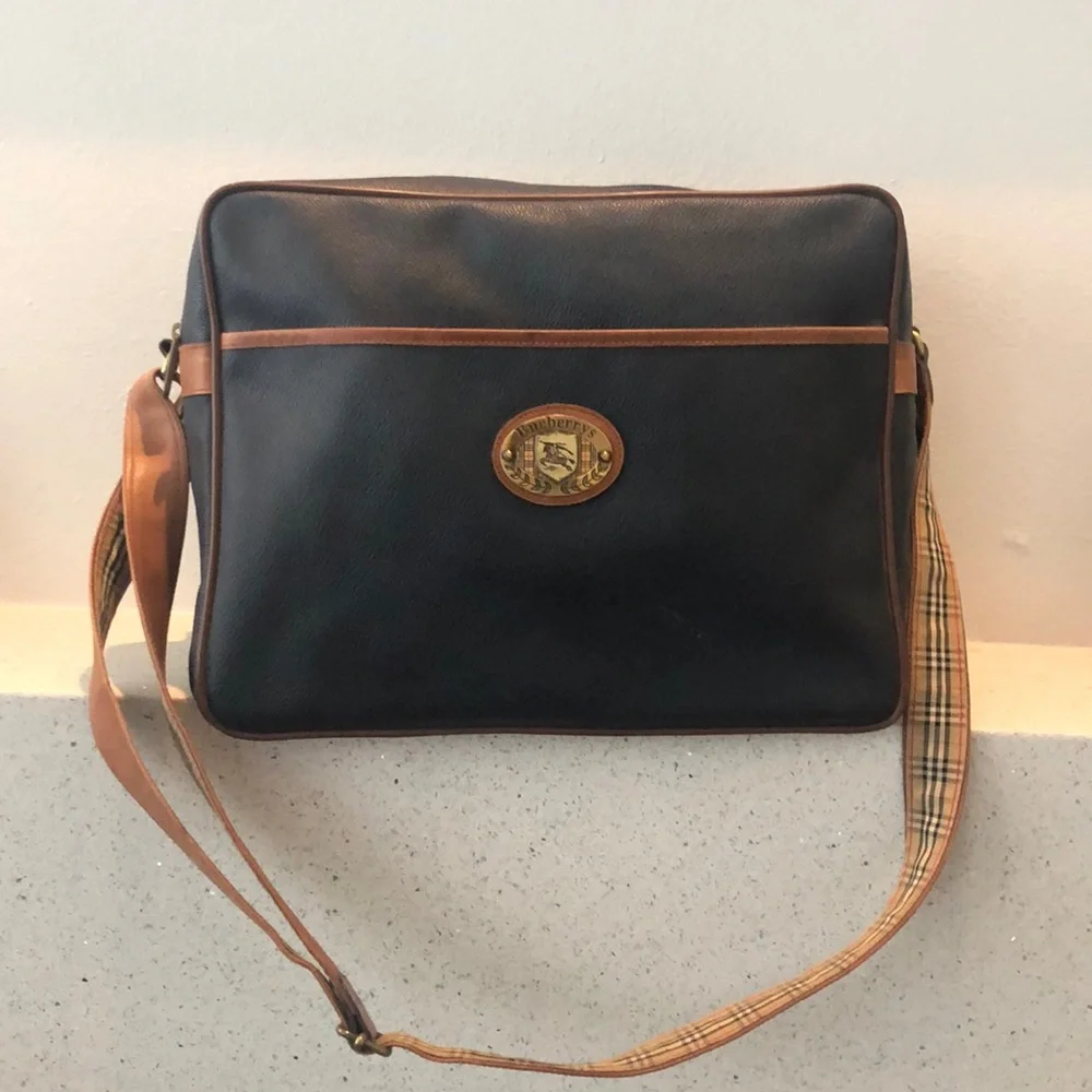 BURBERRYS Travel Bag - Vintage Authentic - Picture 1 of 13